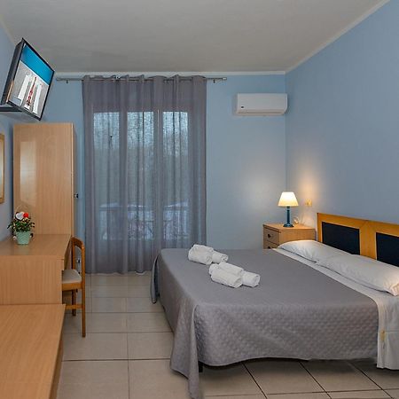 Hotel Villa Benvenuti Viareggio Exterior foto