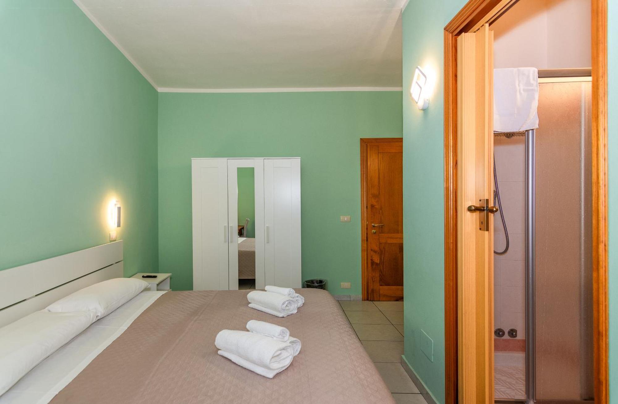 Hotel Villa Benvenuti Viareggio Exterior foto