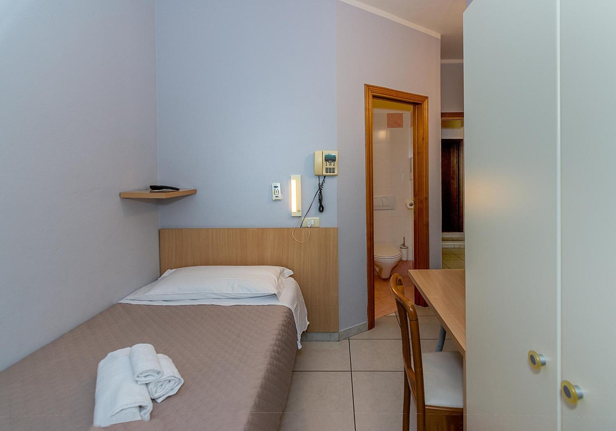Hotel Villa Benvenuti Viareggio Exterior foto